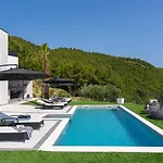 Villa New! El Capitano Private Seaview Retreat Near Split