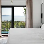 Villa New! El Capitano Private Seaview Retreat Near Split