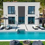 New! El Capitano Private Seaview Retreat Near Split * Podstrana