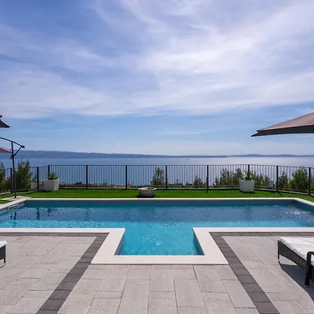 El Capitano Private Seaview Retreat Near Split Villa
