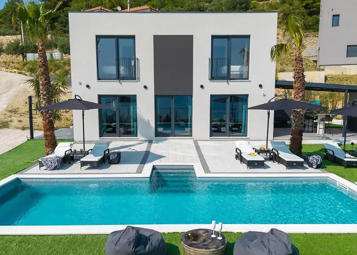 El Capitano Private Seaview Retreat Near Split * Podstrana