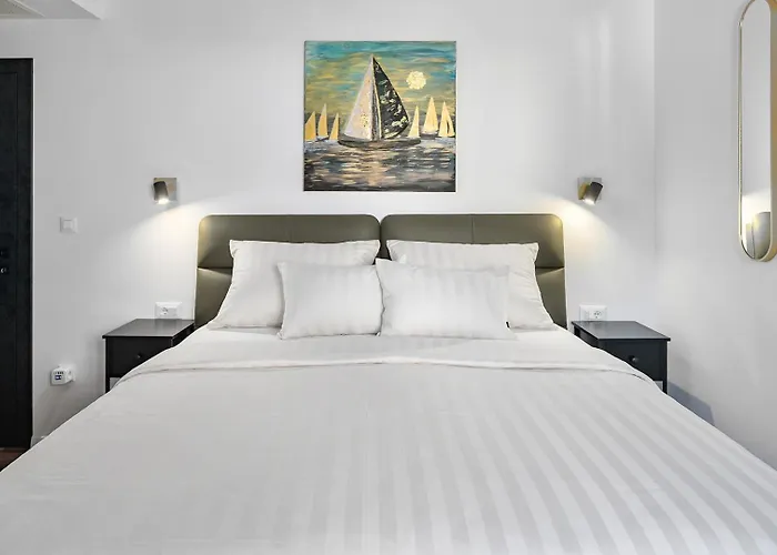 El Capitano Private Seaview Retreat Near Split Villa *