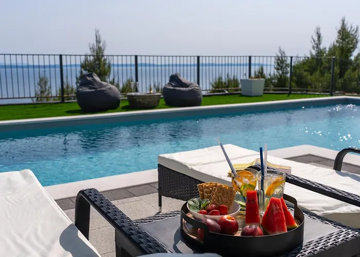 El Capitano Private Seaview Retreat Near Split Villa *