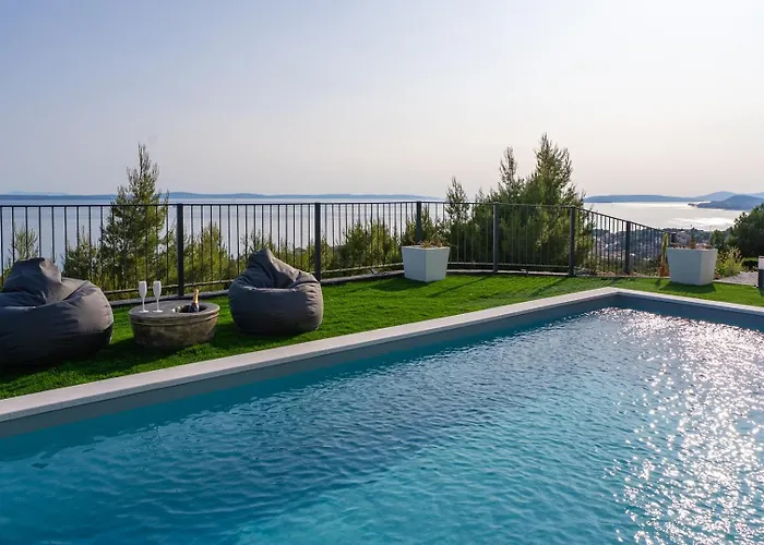 Villa El Capitano Private Seaview Retreat Near Split