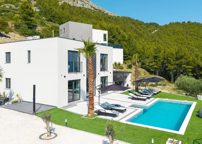 Villa El Capitano Private Seaview Retreat Near Split *